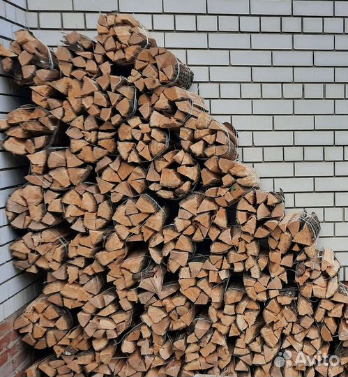 Дрова колотые дубовые