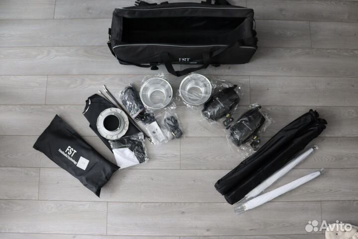 Импульсный свет FST e-180 softbox & umbrella kit