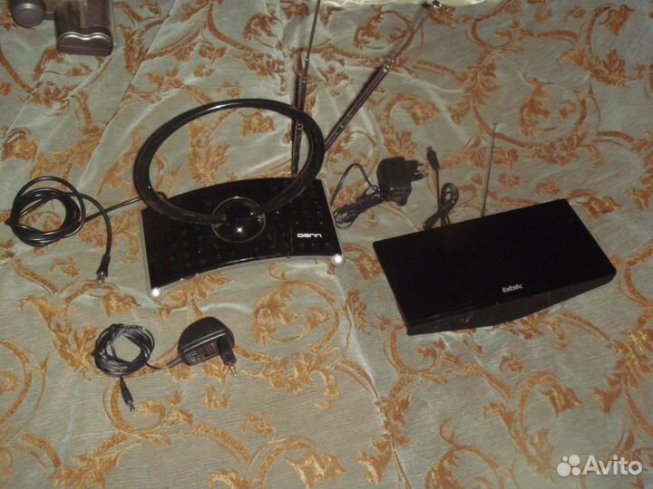 Антенна цифровая. Конвертор Circular lnbfc-32