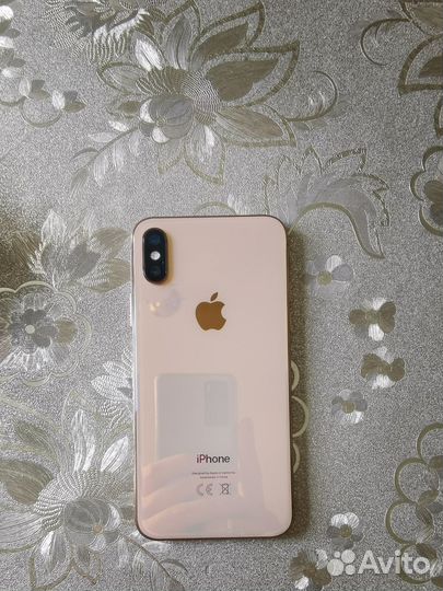 iPhone Xs, 64 ГБ
