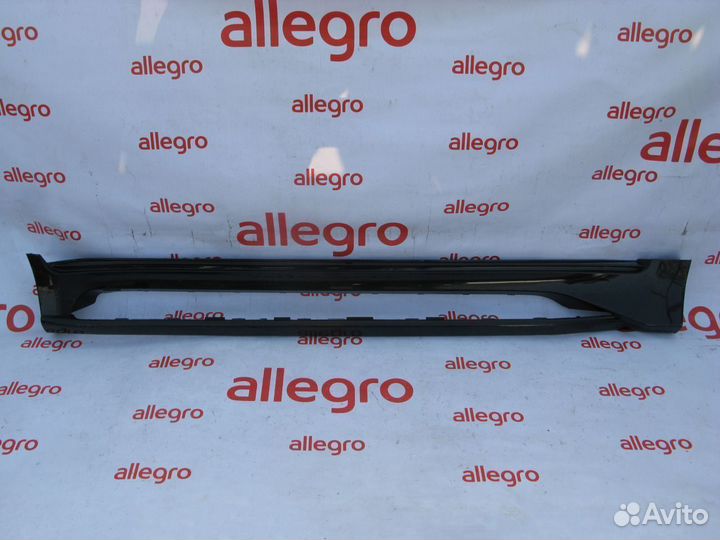 Lexus Lx570 накладка подножки порога правая