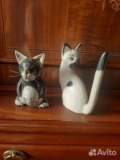 Деревянная фигура кошек 2 шт