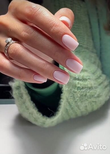 Маникюр, наращивание ногтей