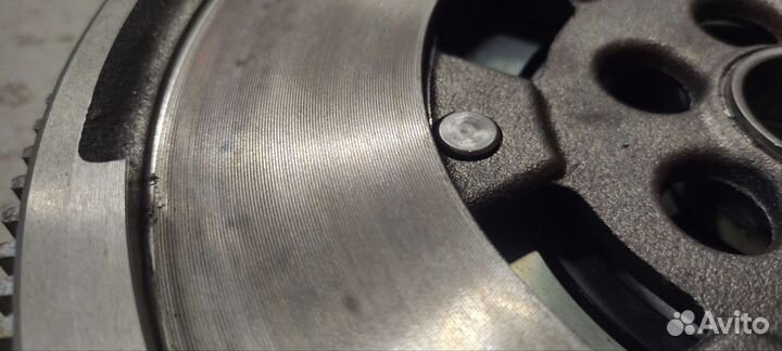 Двухмассовый маховик LUK VAG 2.0TDI