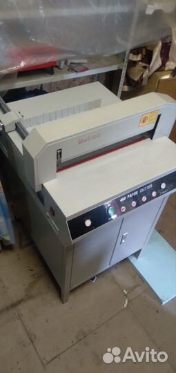 Гильотина для бумаги Bulros 450