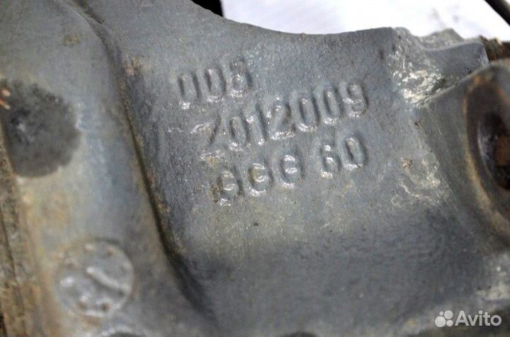 Суппорт переднего моста, левый DAF XF105 (01.05)