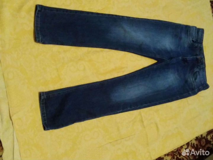Джинсы