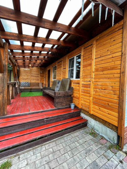 Дом 250 м² на участке 10 сот.