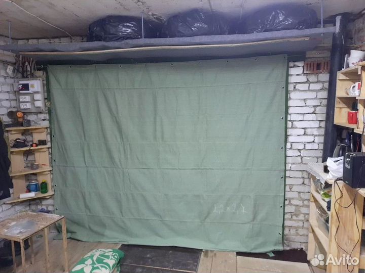 Брезентовая штора 2.5 х 2.5 400 оп с креплением