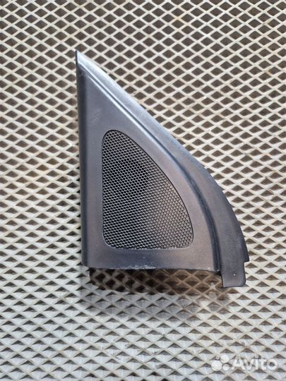 Уголок двери внутренний Kia Cerato 2 TD