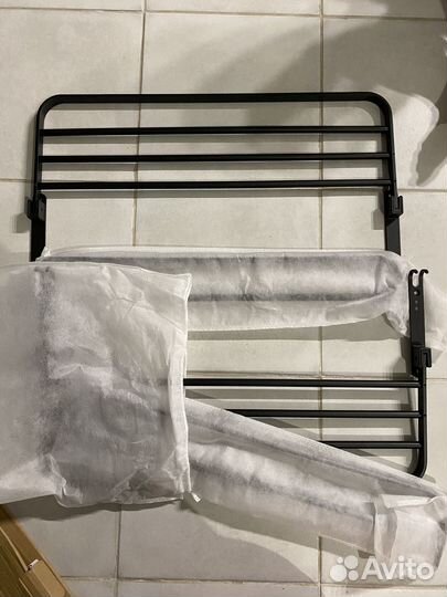 Полка в ванную комнату