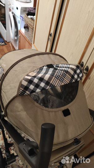 Прогулочная коляска новая