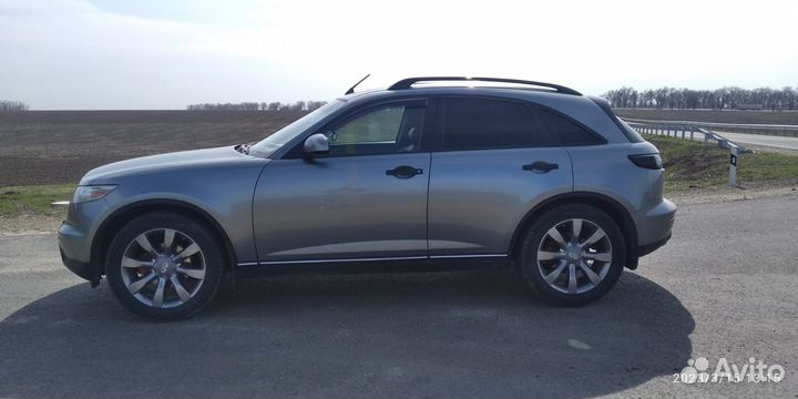 Infiniti FX45 4.5 AT, 2003, 300 000 км
