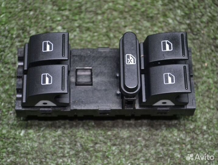 Блок управления стеклоподъемниками Audi / VW Джетт