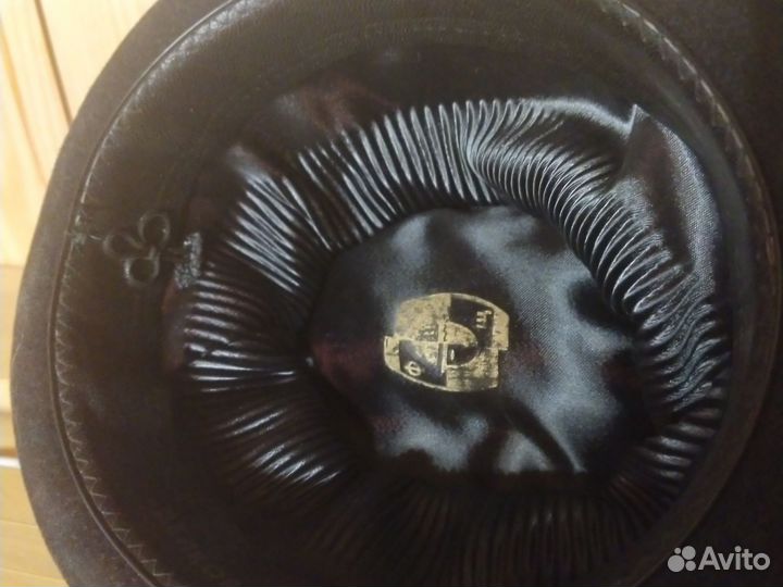 Шляпа фетровая