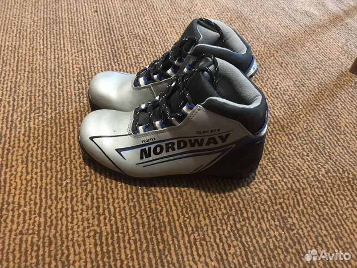 Лыжные ботинки 37 р
