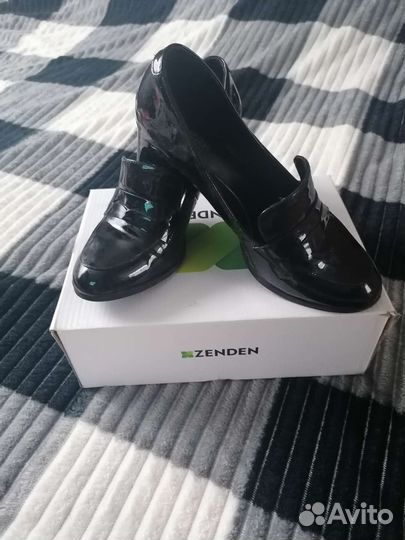 Туфли женские 39 размер классические черные