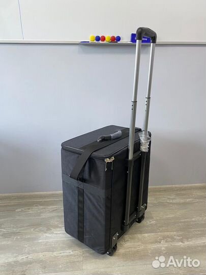 Чемодан для очков на 180 пар очков