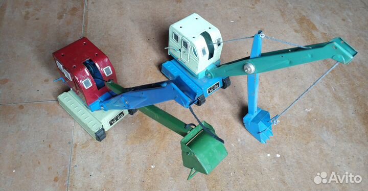 Винтажный экскаватор СССР 1989г