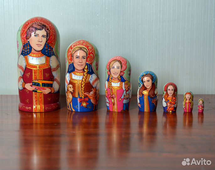 Сувениры портретные. Матрешка, яйцо, бокалы