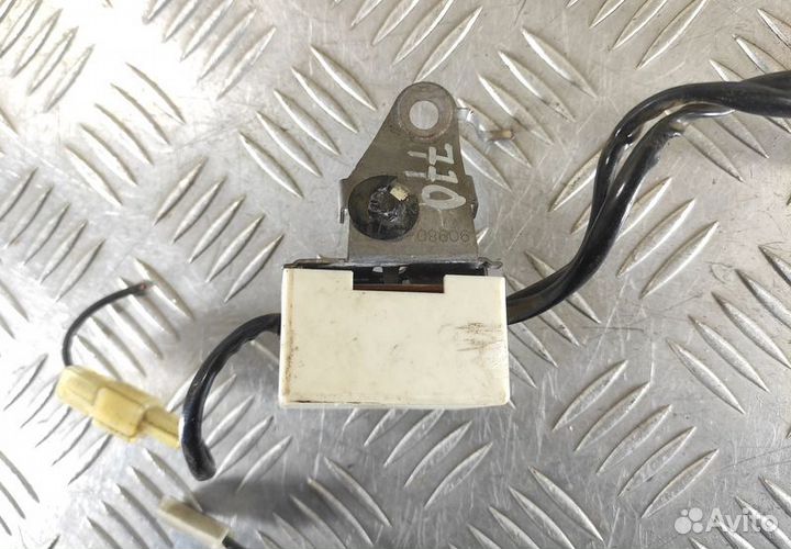 Реле Toyota Camry v10