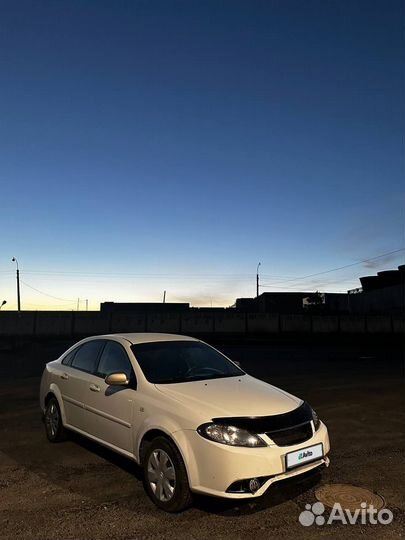 Daewoo Gentra 1.5 МТ, 2013, 200 000 км