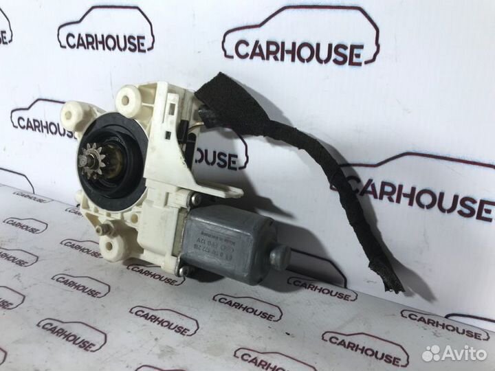 Мотор стеклоподъемника передний правый Ford Focus