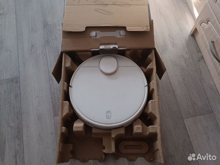 Робот-пылесос Xiaomi Robot Vacuum S12 EU