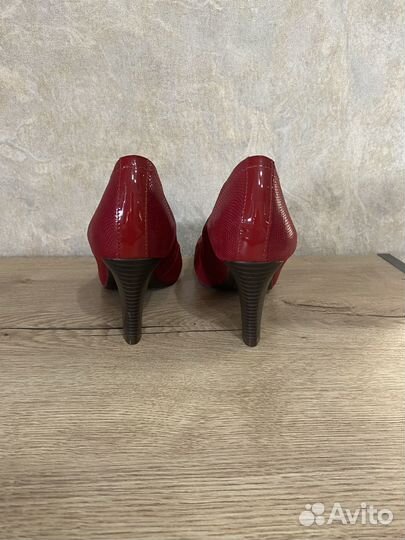 Туфли женские