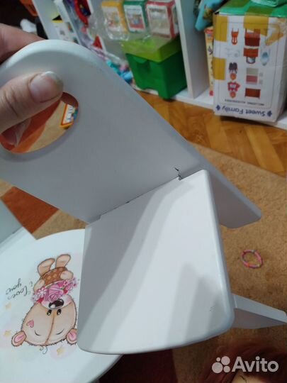 Стол и стулья для кукол