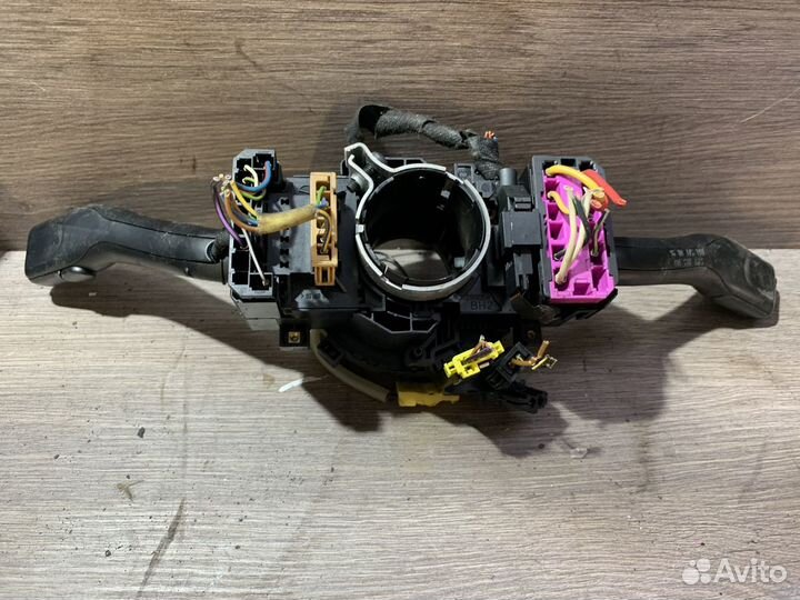 Блок подрулевых переключателей Ауди A6 C5