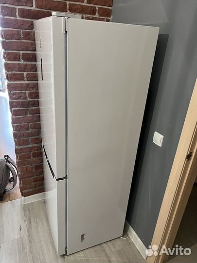 Холодильник indesit DF5160W