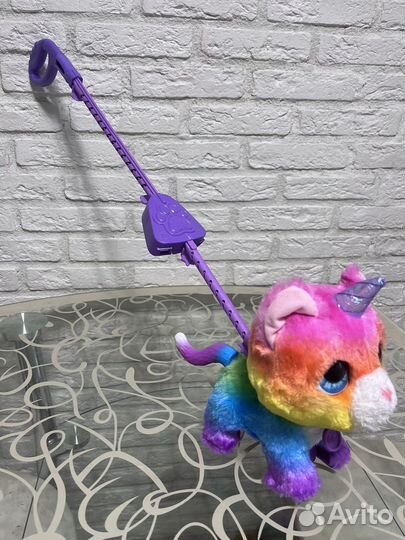 Интерактивная кошка furreal