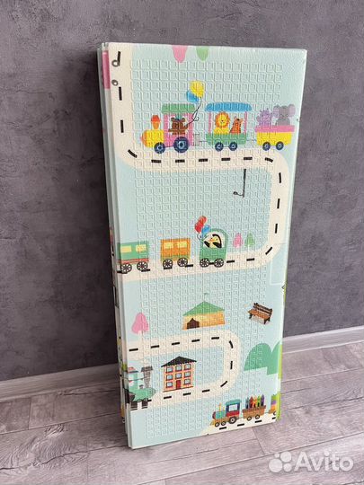 Развивающий коврик