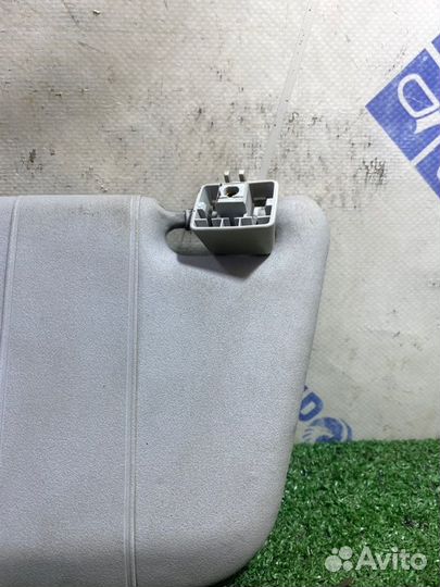 Козырек солнцезащитный левый Mercedes-Benz Clk 230