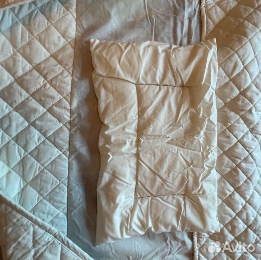 IKEA мягкий бортик в кроватку + подушка