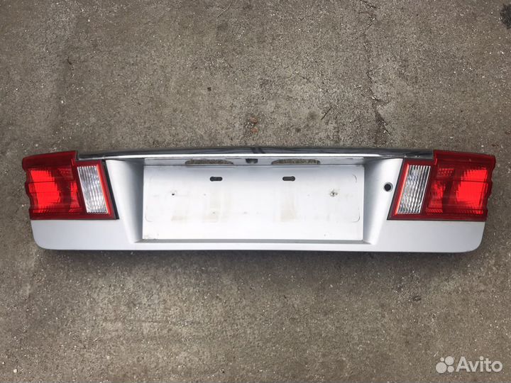 Накладка с фонарями Kia Magentis 2002г.в., G4JP 2