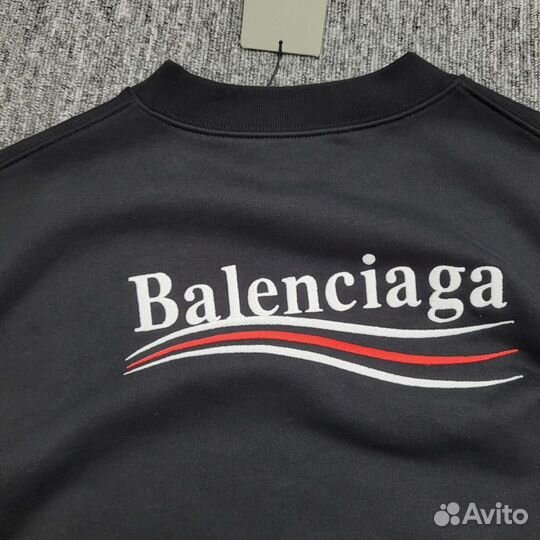 Свитшот Balenciaga женский