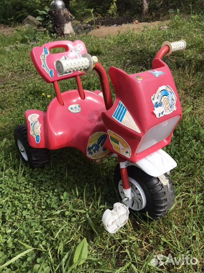 Детский трехколесный велосипед