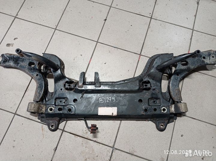 Передний подрамник Форд Фиеста, Оригинал Б/У