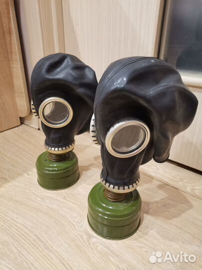 Противогаз 2 шт
