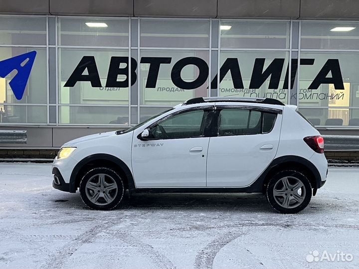 Renault Sandero Stepway 1.6 МТ, 2020, 70 661 км