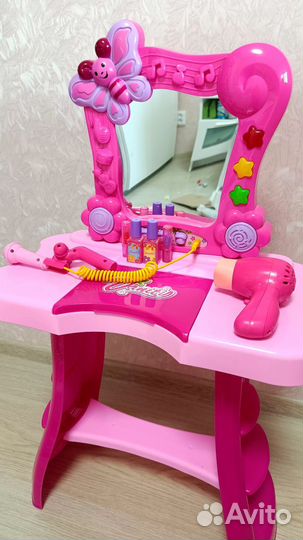 Туалетный столик с зеркалом детский
