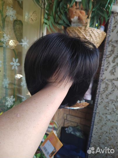 Парик короткий черный. Новый