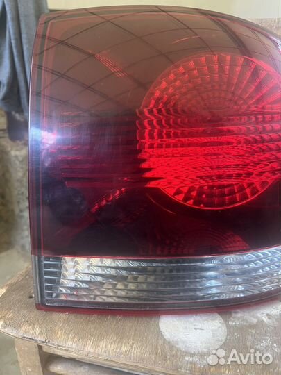 Задний фонарь правый Touareg 7L6945258