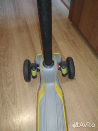 Самокат Trolo Rapid