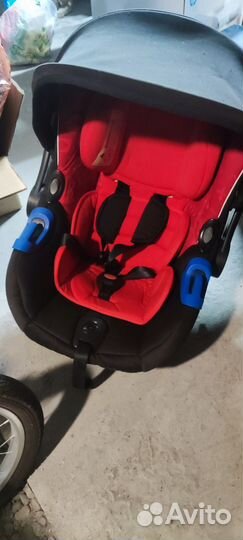 Автомобильное детское кресло от 0 до 18 кг