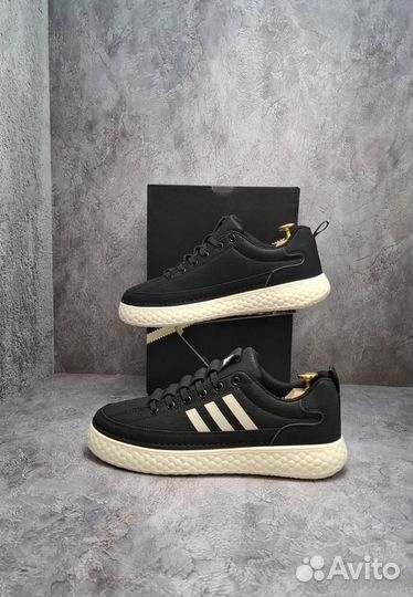 Кроссовки мужские