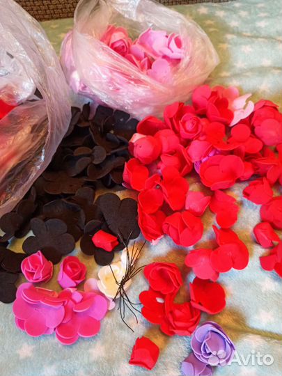 Розы из фоамирана