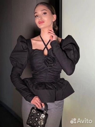 Кофта с розами